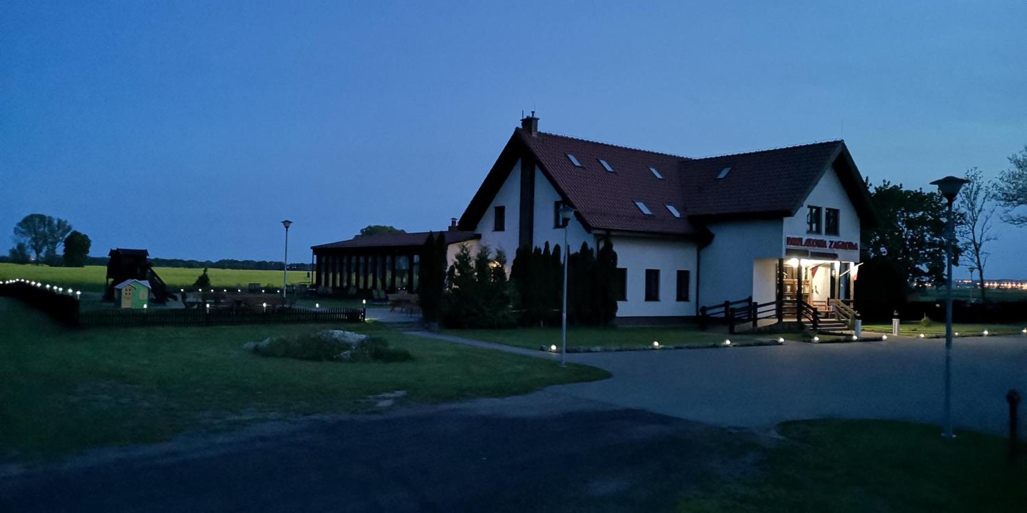 Pawlakowa Zagroda Hotel Grabiny-Zameczek ภายนอก รูปภาพ